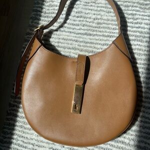 BARELY WORN! Polo Ralph Lauren Polo ID Calfskin Small Shoulder Bag